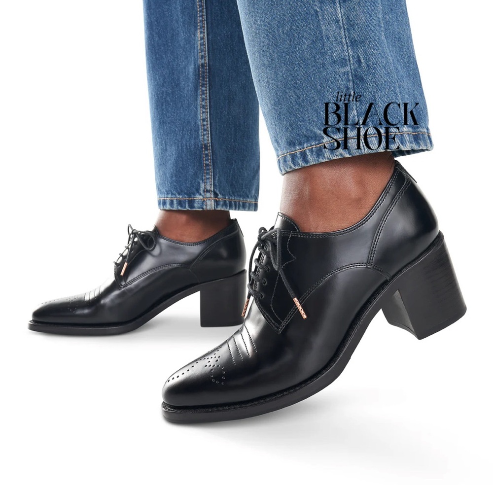 The Office of Angela Scott Miss Button in size 38.5 Black leather shoes